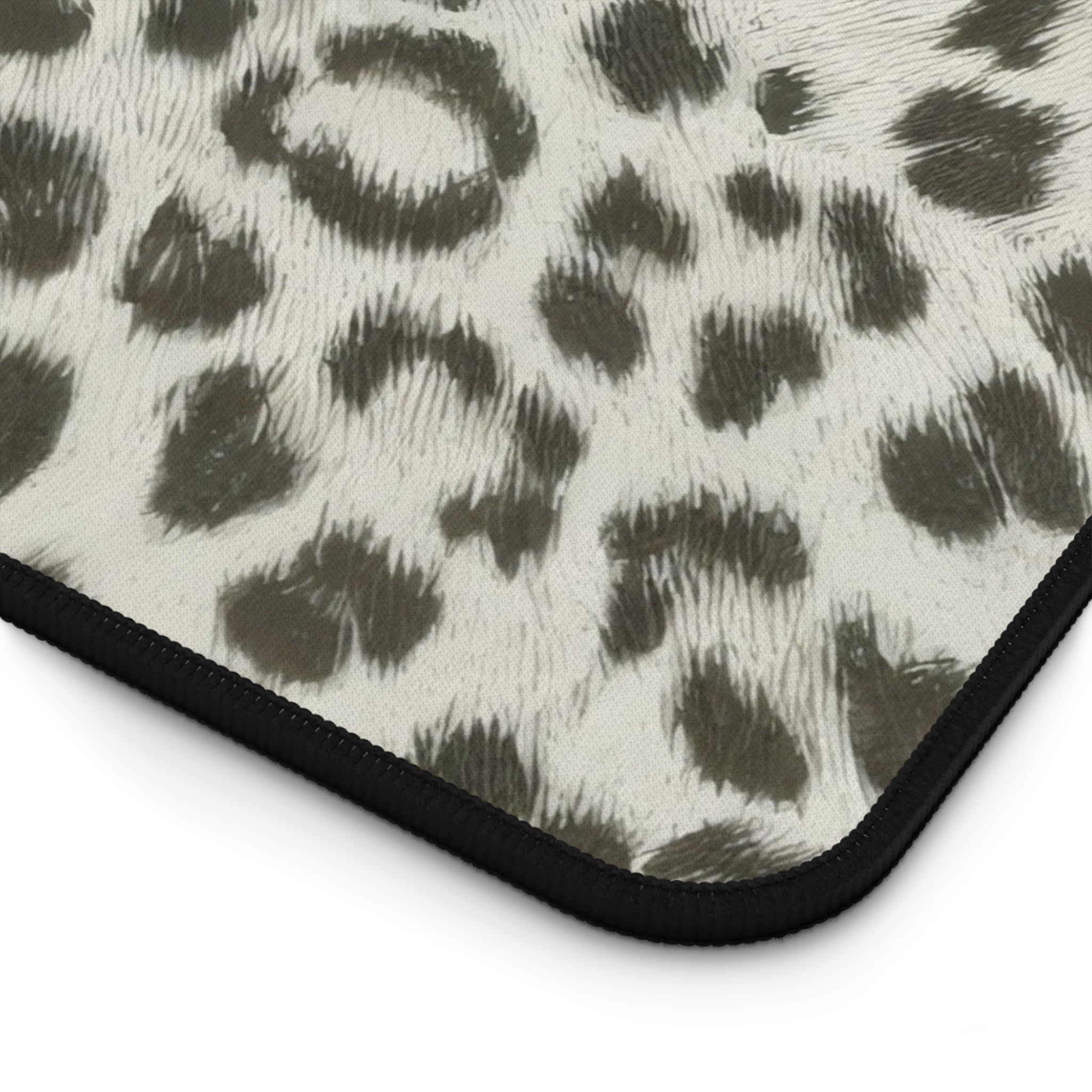 SNOW LEOPARD